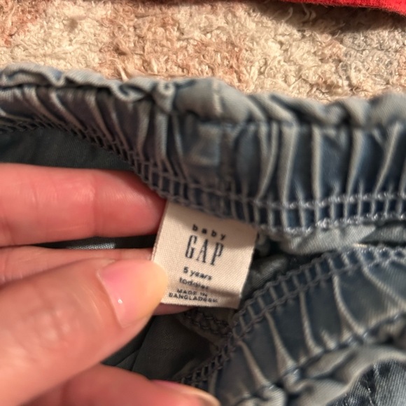 Red Striped T-Shirt with Denim Shorts girls bundle size 5 - Picture 4 of 6